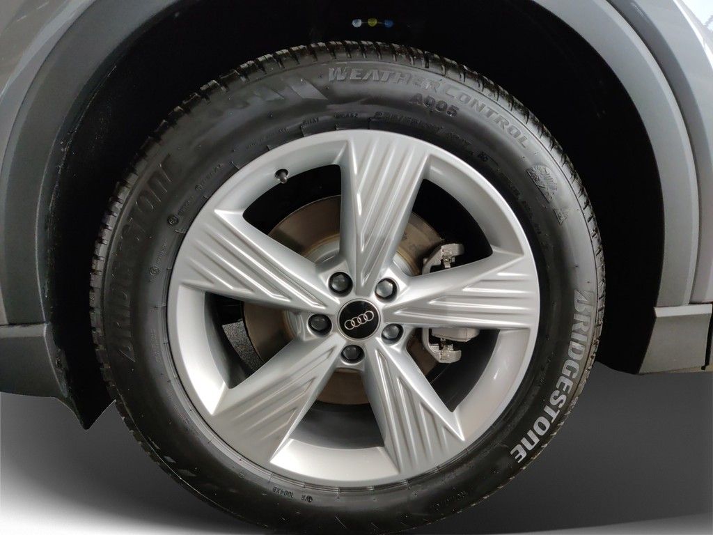 Audi Q4 e-tron 2024