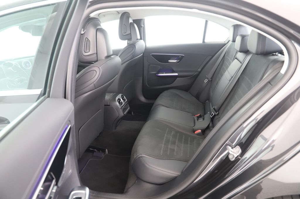 Mercedes-Benz C 300 2024