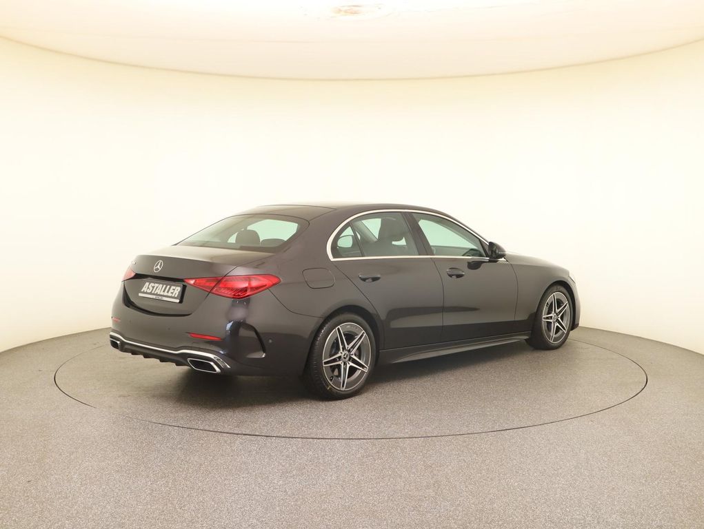 Mercedes-Benz C 300 2024
