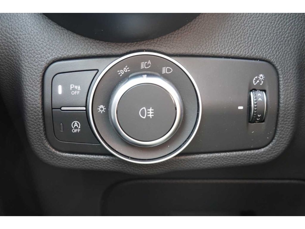 Alfa Romeo Stelvio 2025