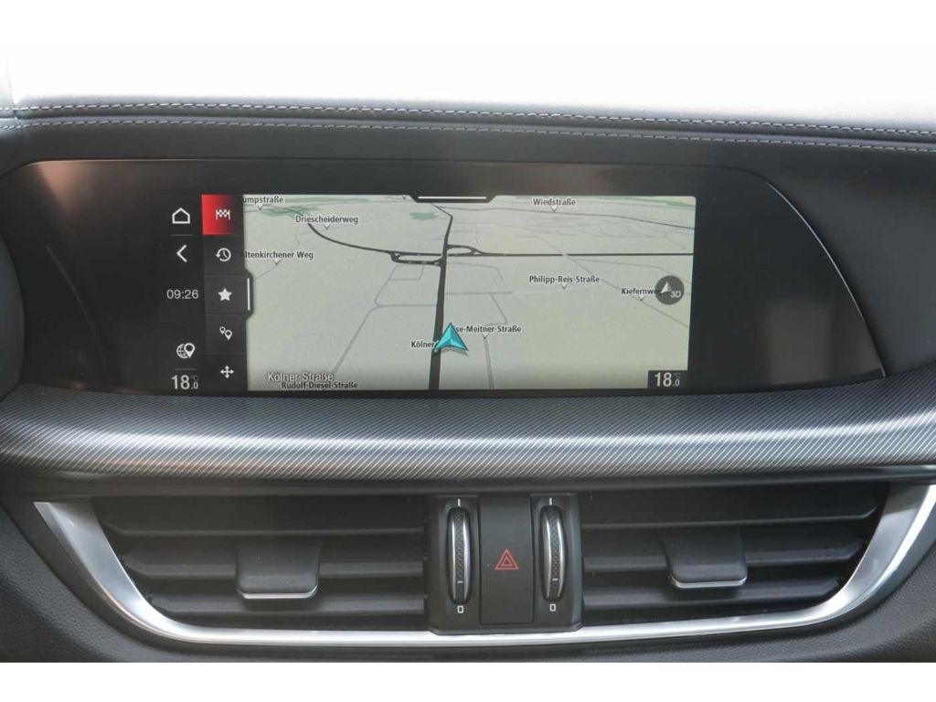 Alfa Romeo Stelvio 2025