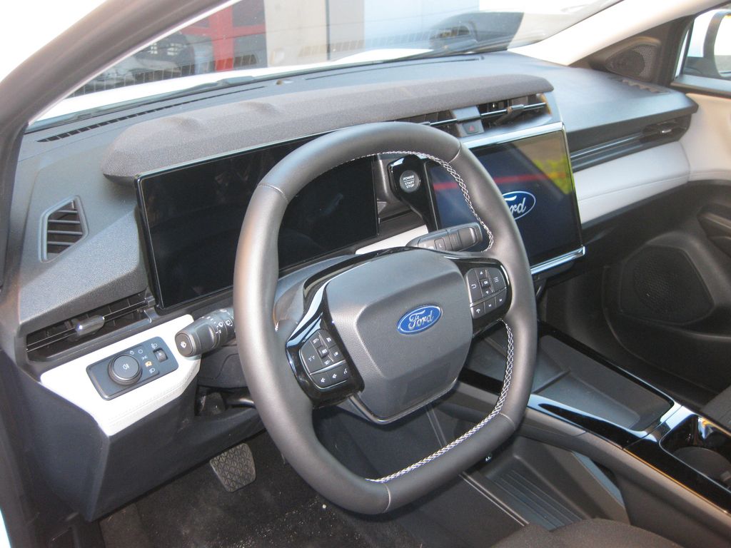 Ford Puma Gen-E 2025