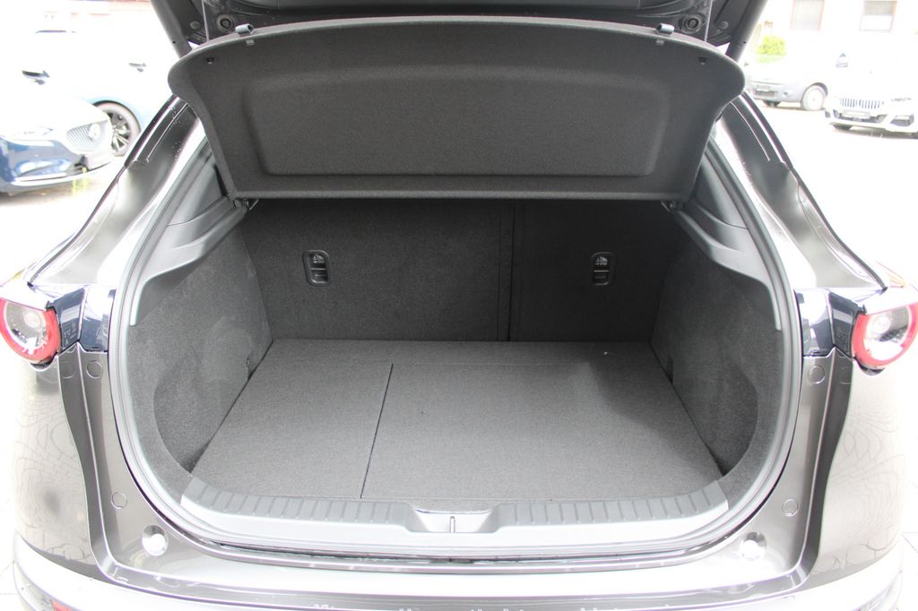 Mazda CX-30 2025