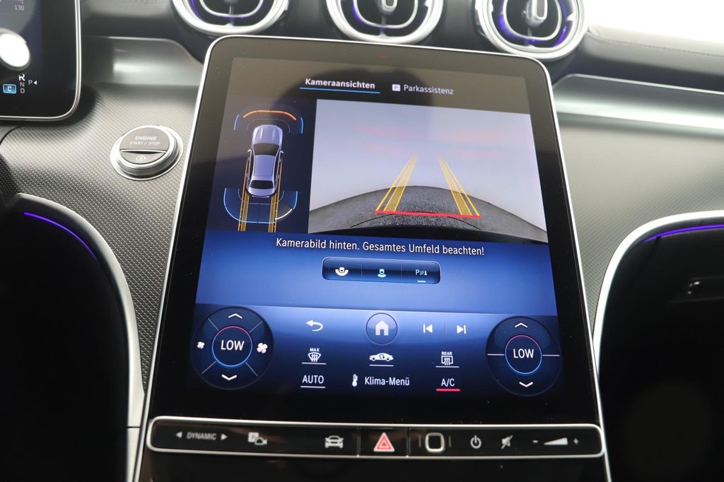 Mercedes-Benz C 300 2024