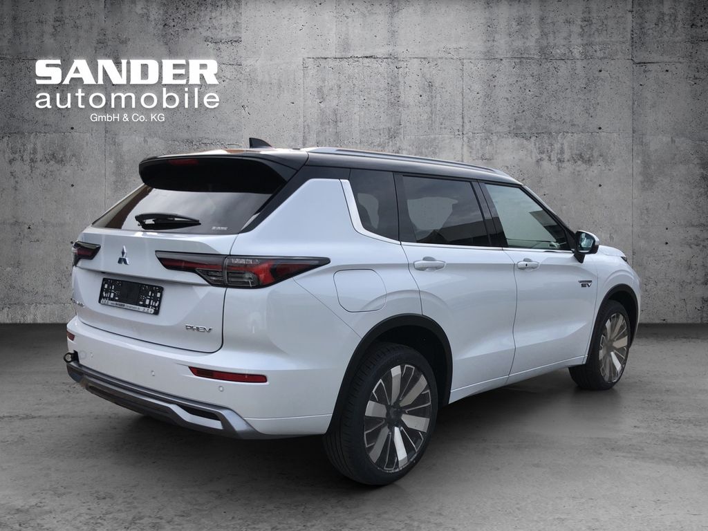 Mitsubishi Outlander 2025