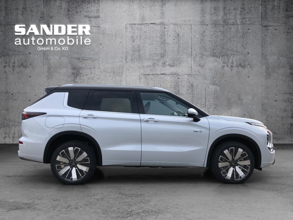 Mitsubishi Outlander 2025