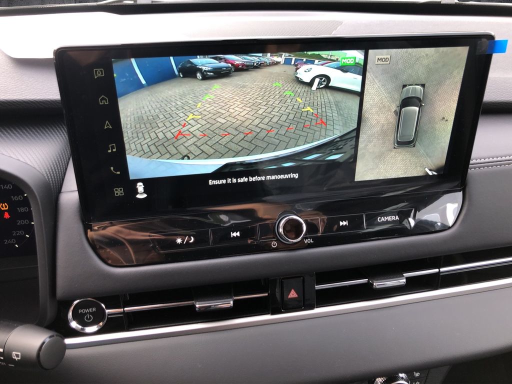 Mitsubishi Outlander 2025