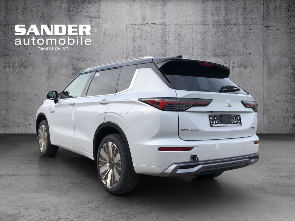 Mitsubishi Outlander 2025