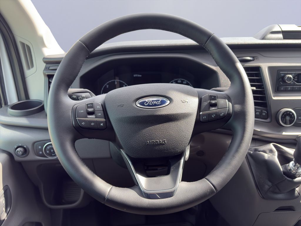 Ford Transit 2024