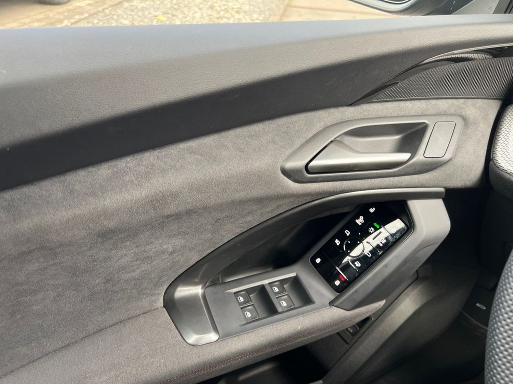 Audi SQ5 2025