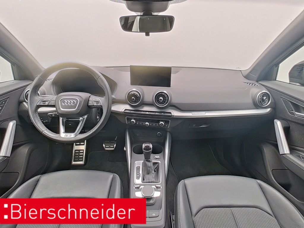 Audi SQ2 2022