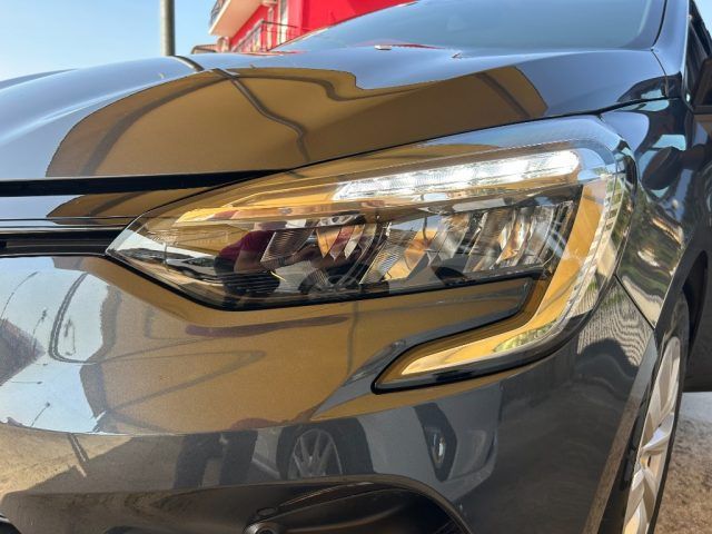 Renault Clio 2021