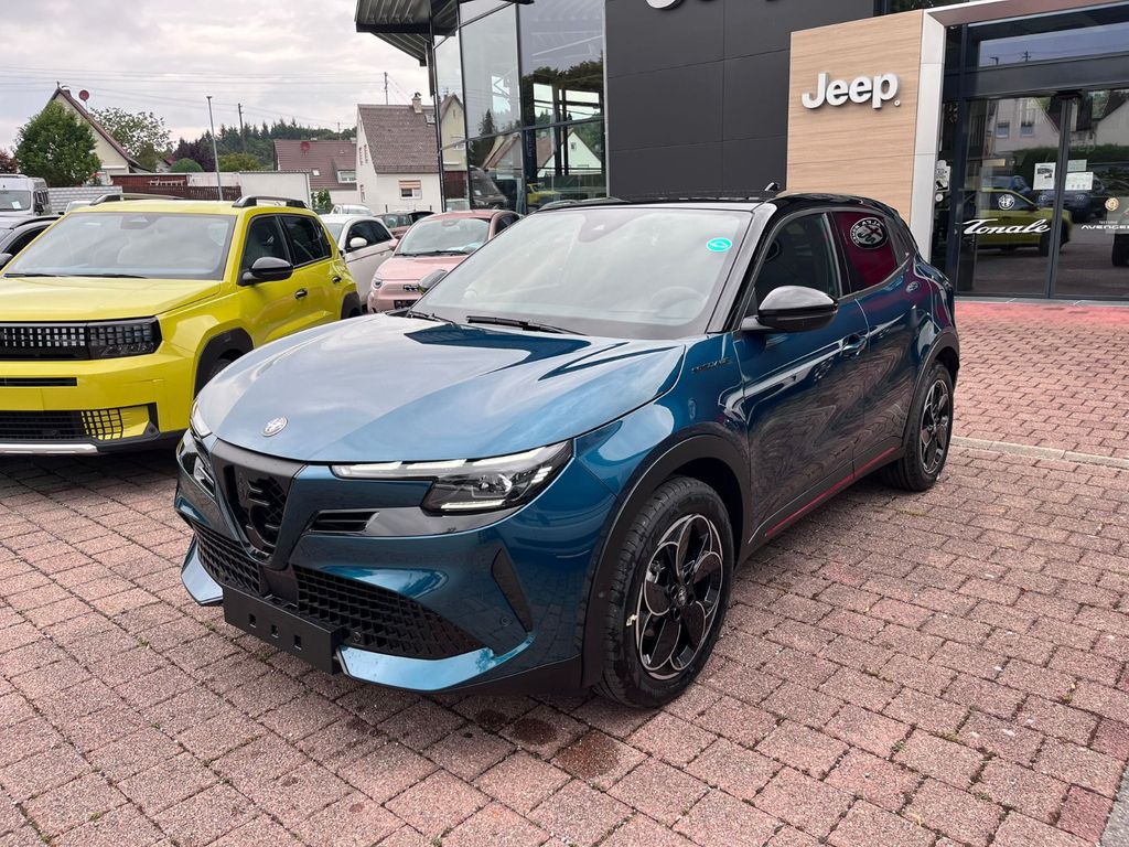 Alfa Romeo Junior 2025