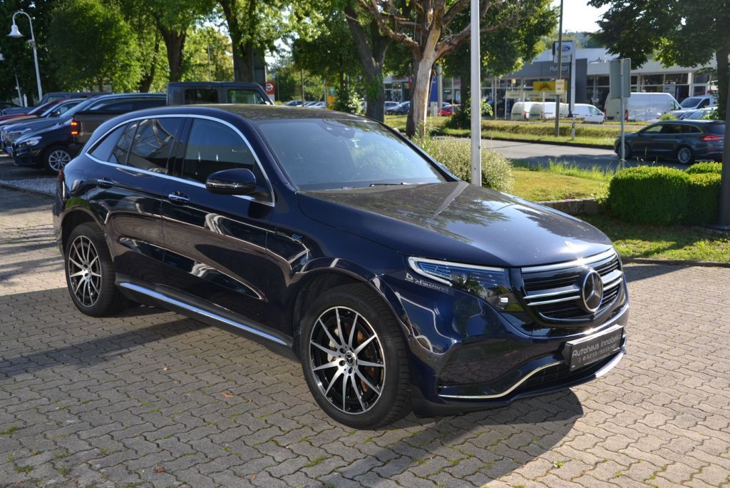 Mercedes-Benz EQC 2020