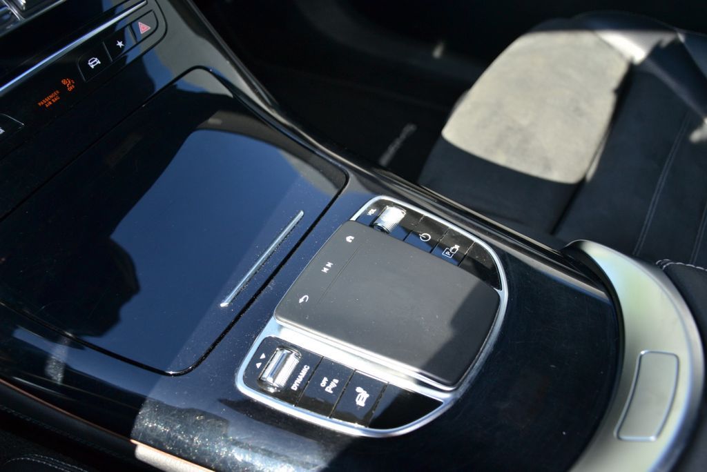 Mercedes-Benz EQC 2020