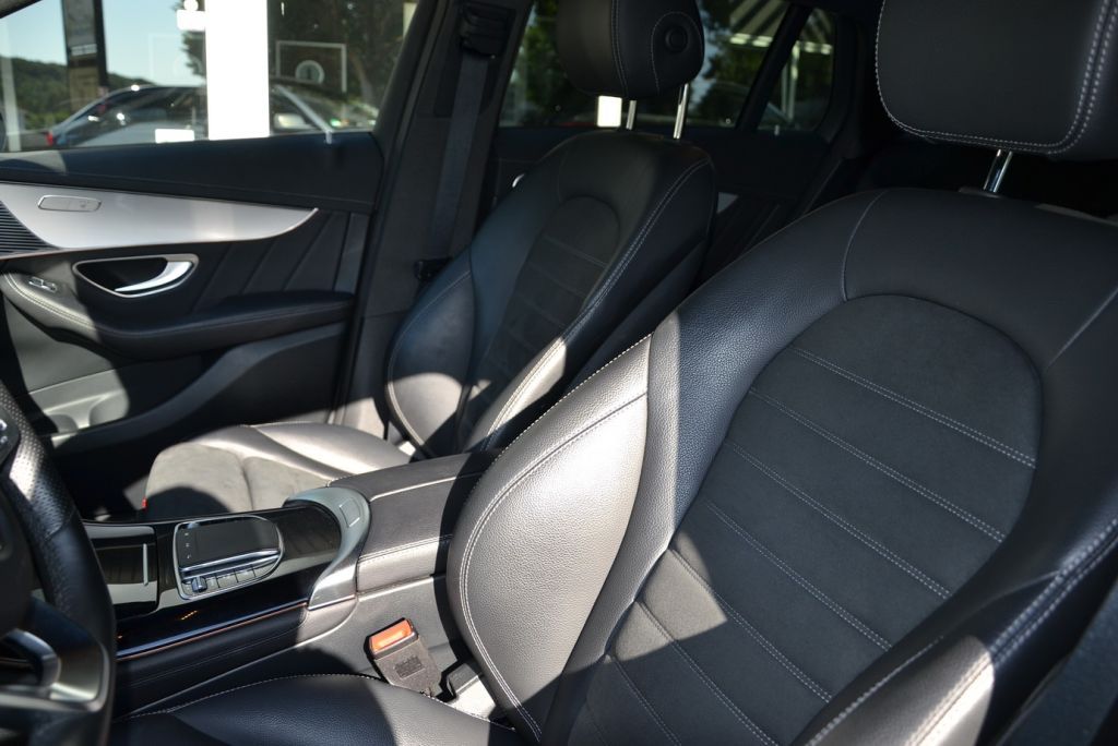 Mercedes-Benz EQC 2020