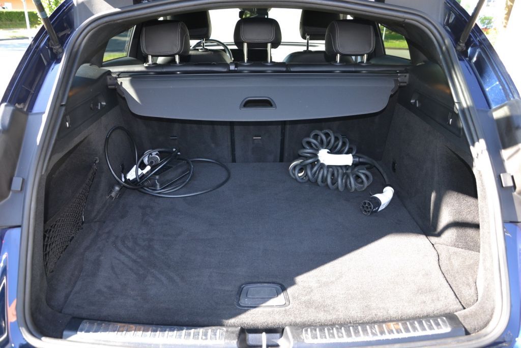 Mercedes-Benz EQC 2020