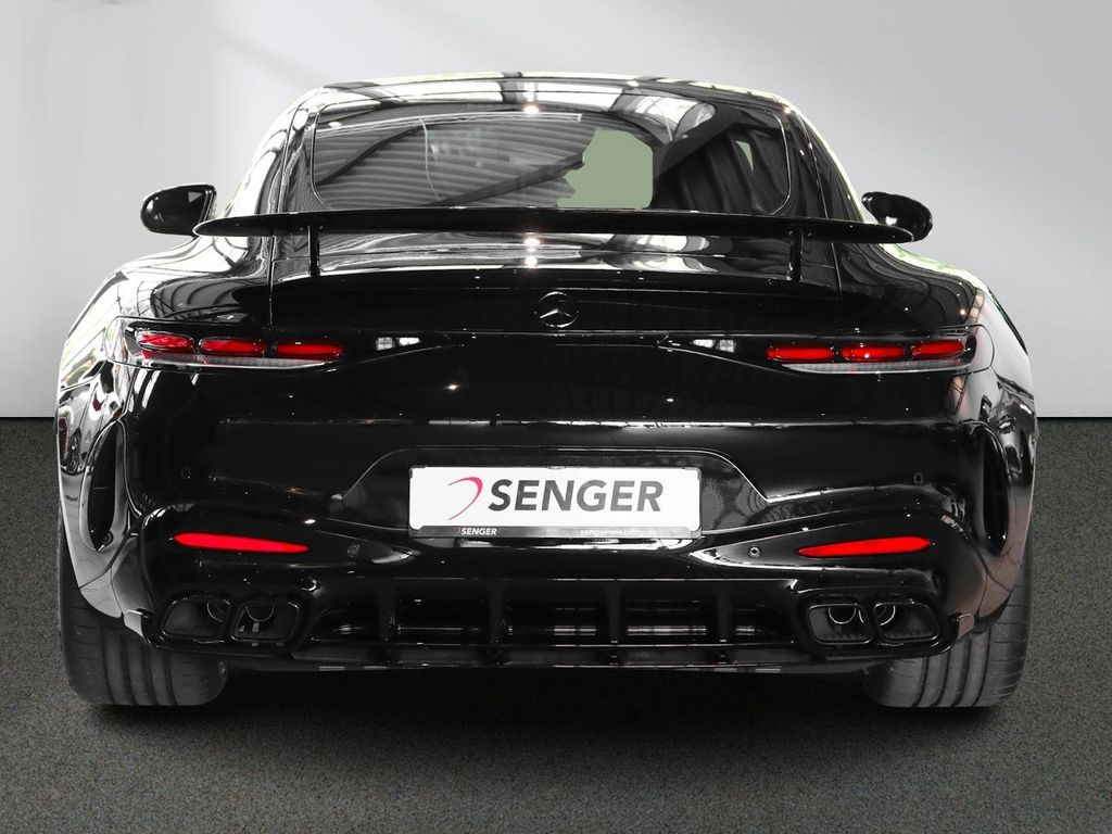 Mercedes-Benz AMG GT 2025