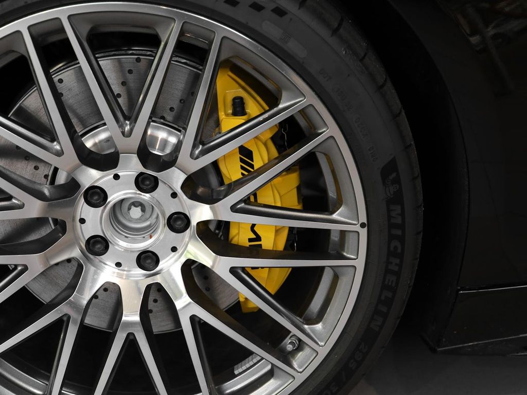 Mercedes-Benz AMG GT 2025