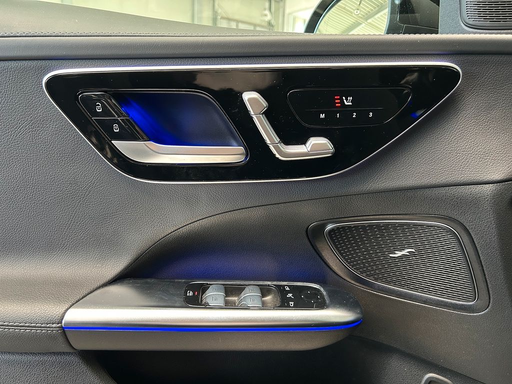 Mercedes-Benz C 300 2024