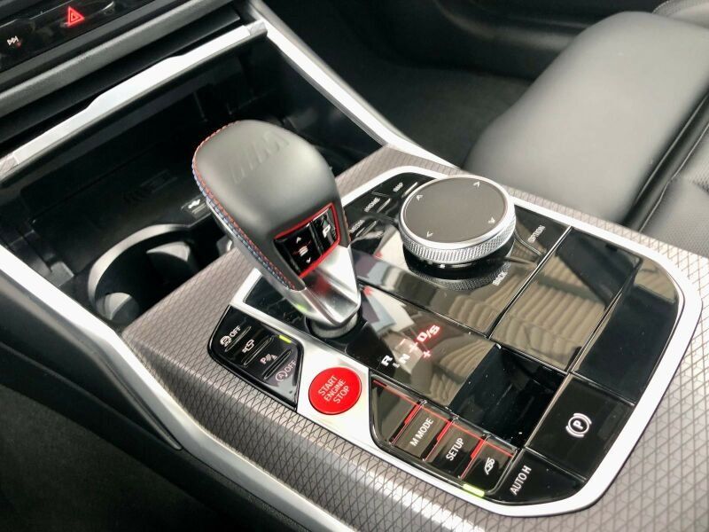 BMW M4 2025