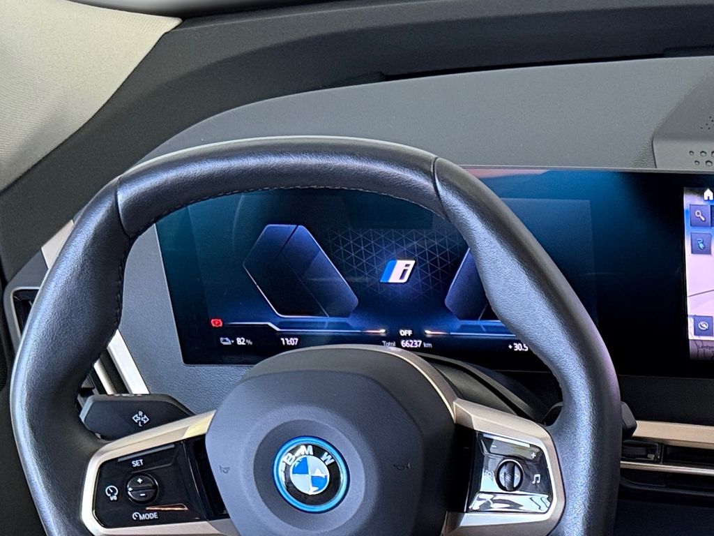 BMW iX 2022