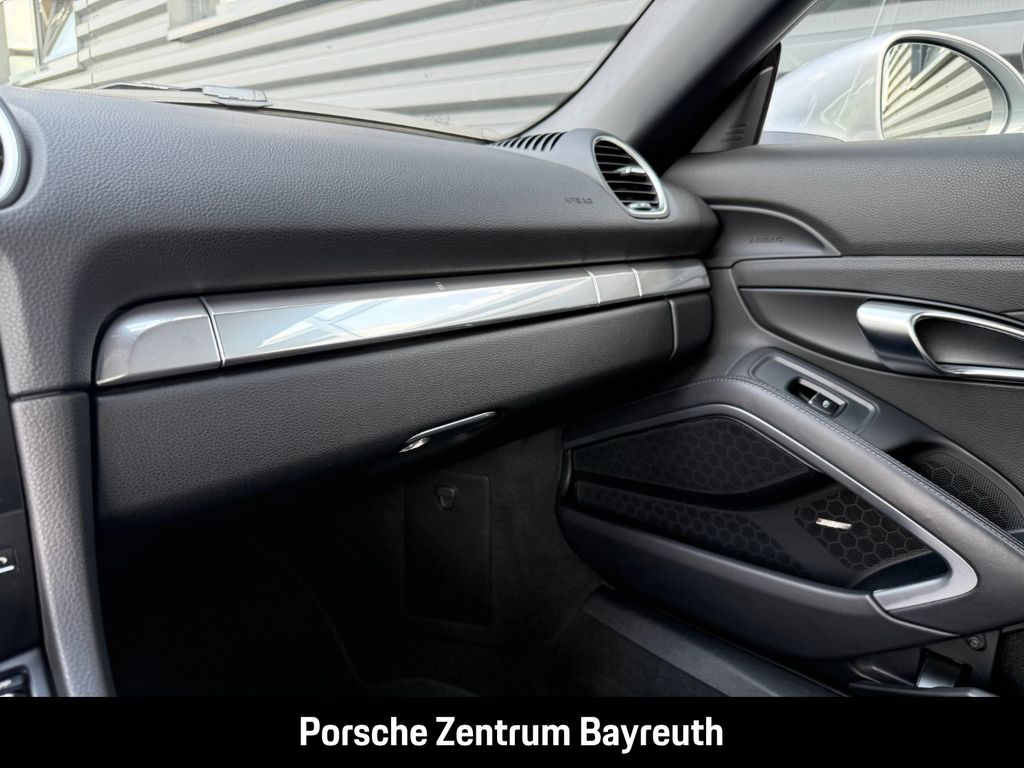 Porsche Boxster 2022