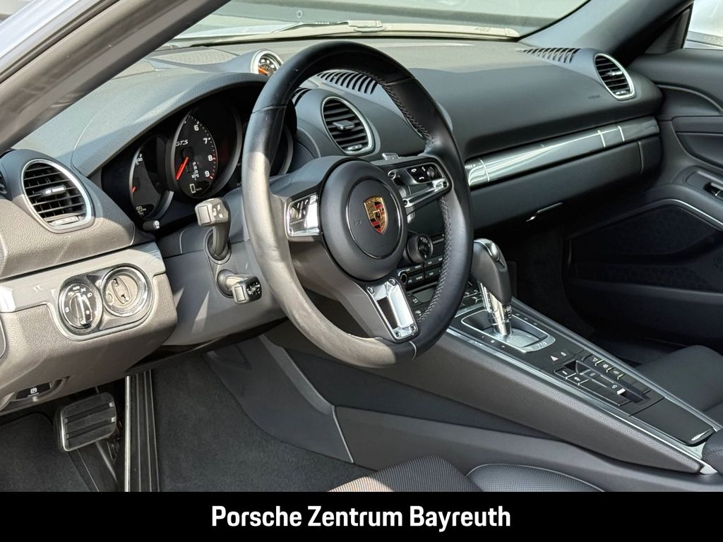 Porsche Boxster 2022