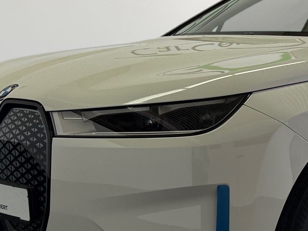 BMW iX 2022