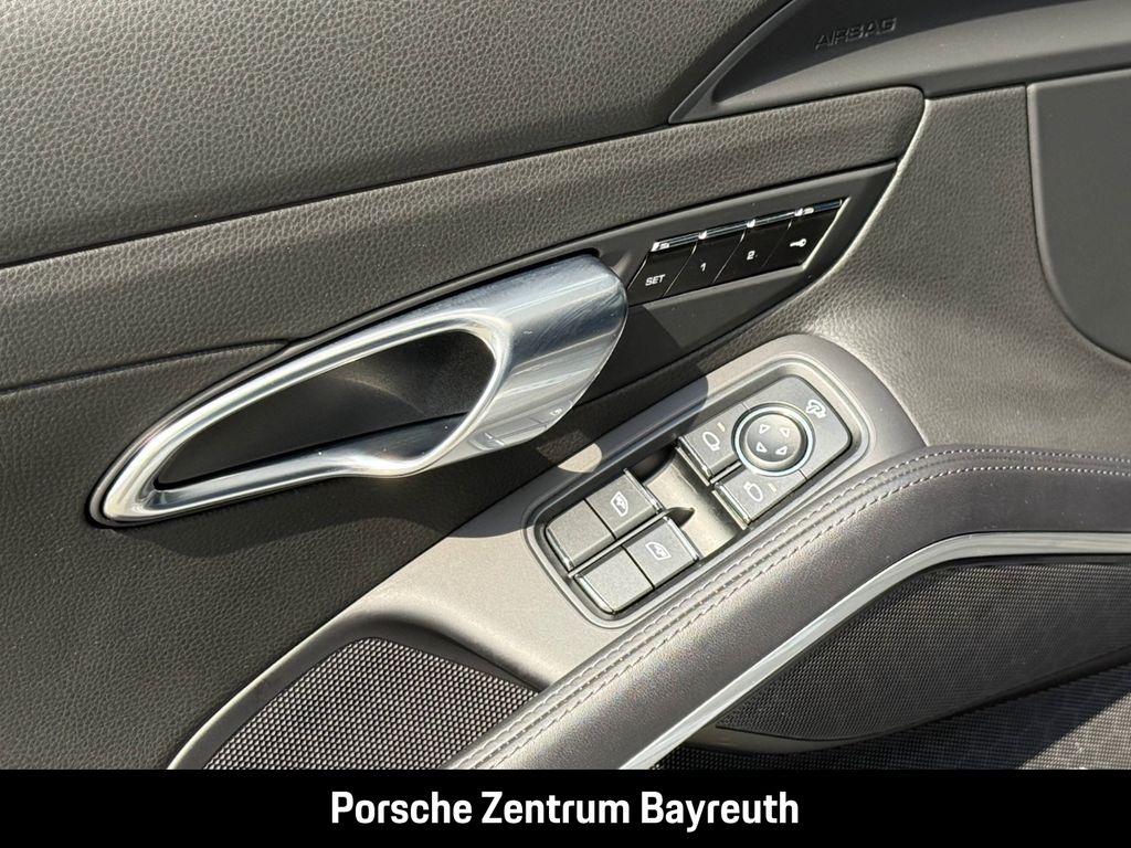 Porsche Boxster 2022