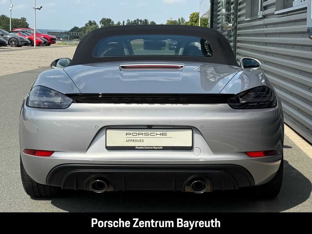 Porsche Boxster 2022
