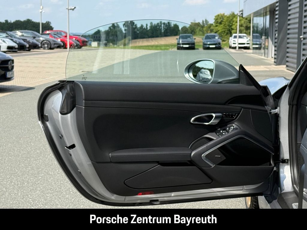 Porsche Boxster 2022