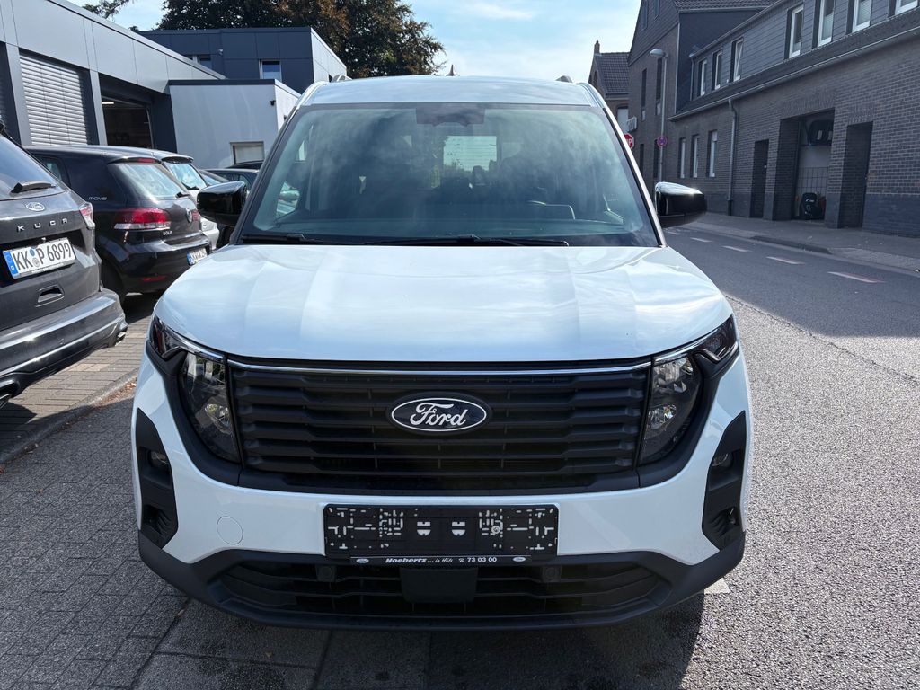 Ford Tourneo Courier 2025