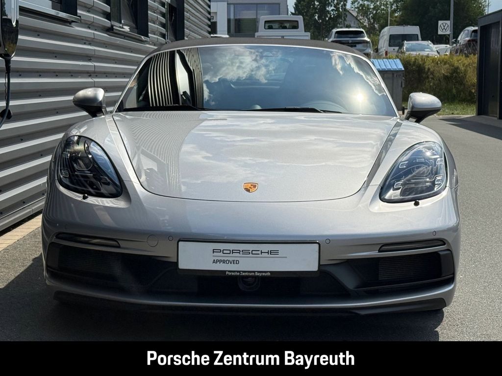 Porsche Boxster 2022