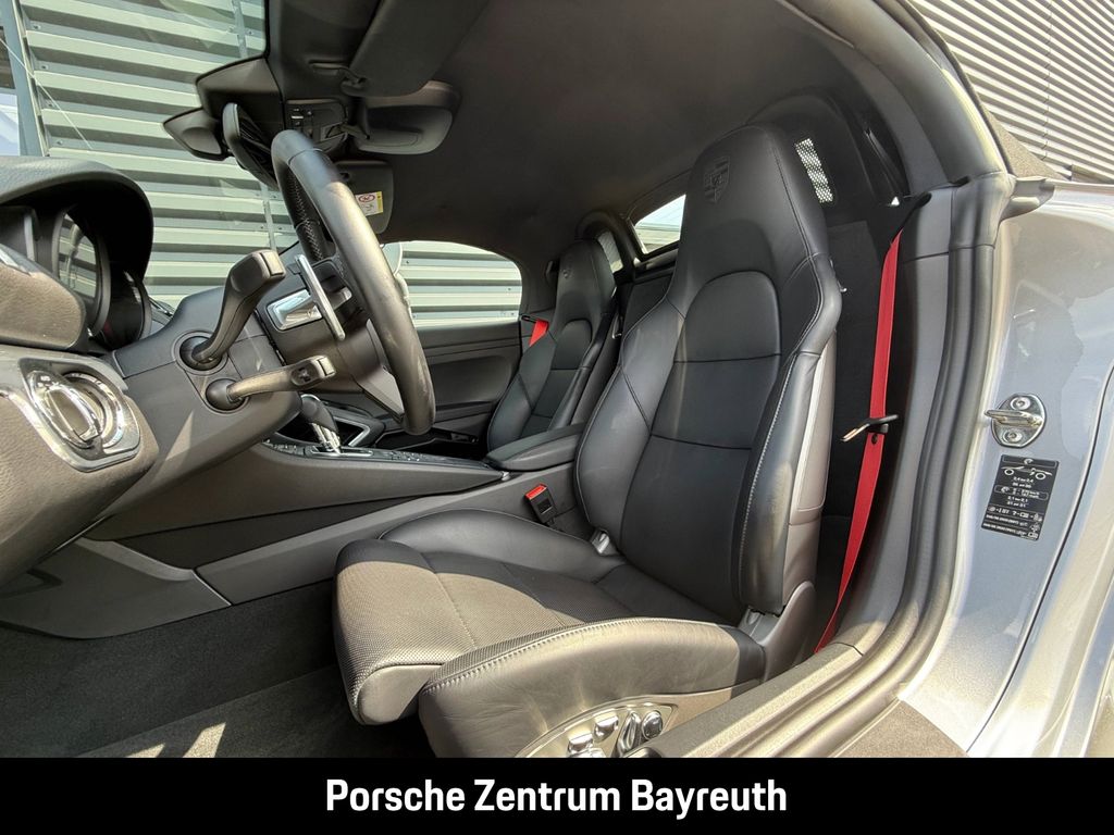 Porsche Boxster 2022