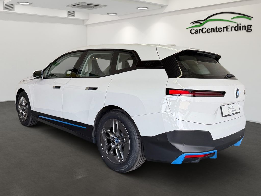 BMW iX 2022