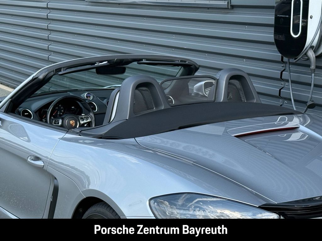 Porsche Boxster 2022