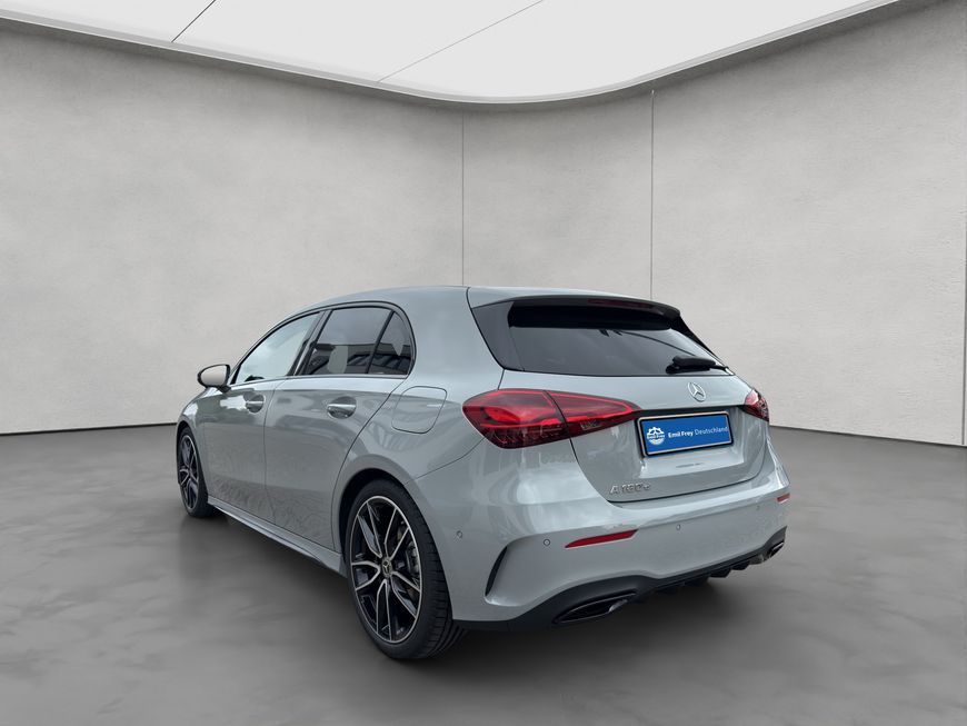 Mercedes-Benz A 180 2025