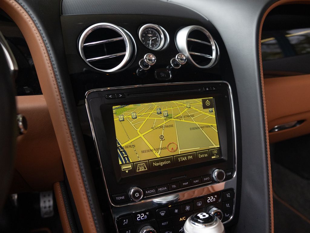 Bentley Continental GTC 2016