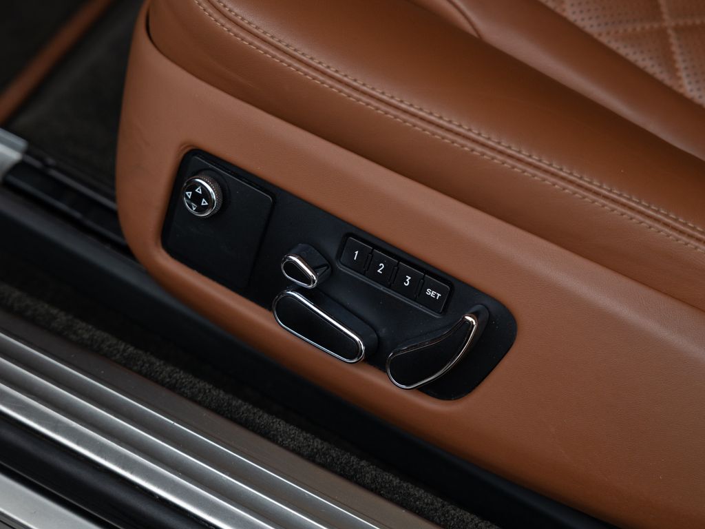 Bentley Continental GTC 2016