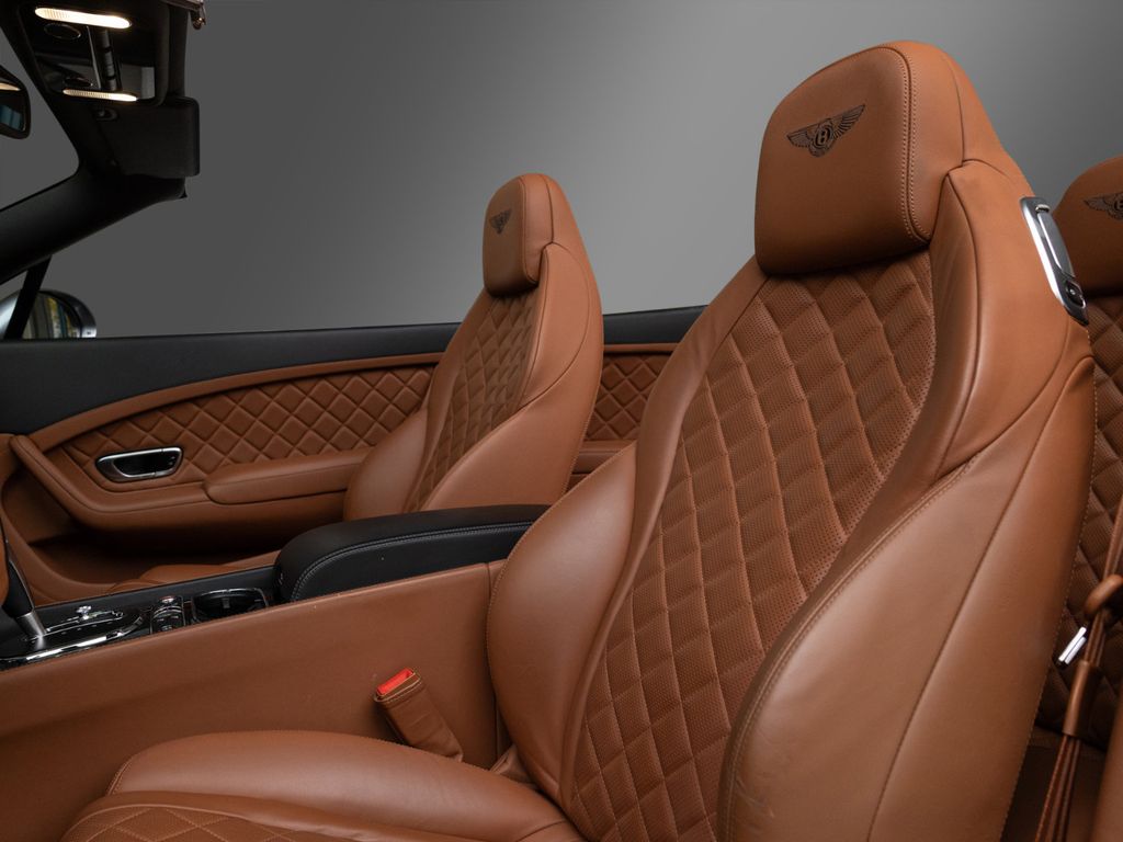 Bentley Continental GTC 2016