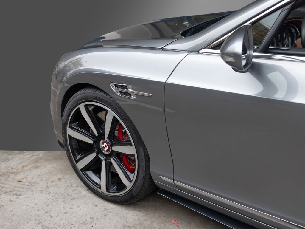 Bentley Continental GTC 2016