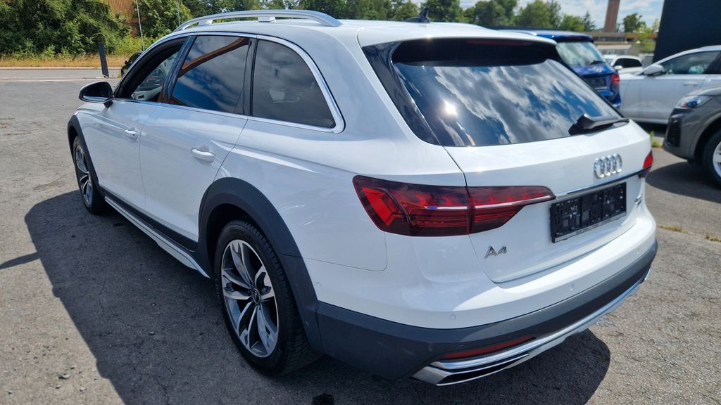 Audi A4 Allroad 2023