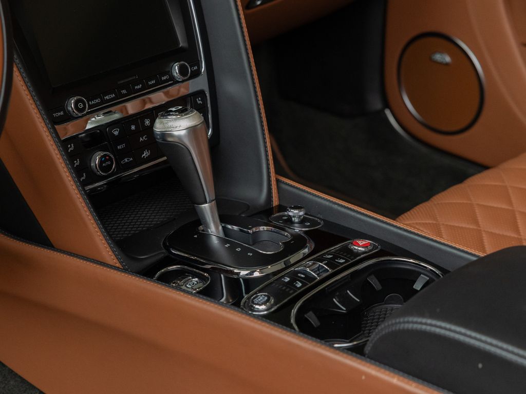 Bentley Continental GTC 2016