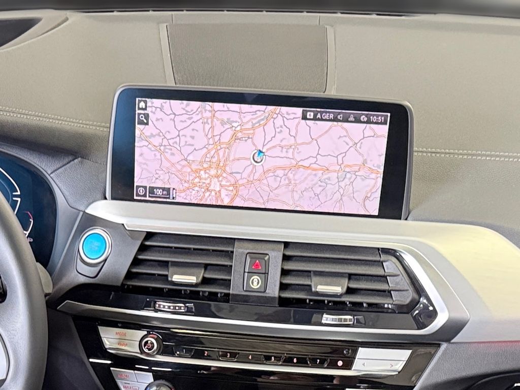 BMW iX3 2021