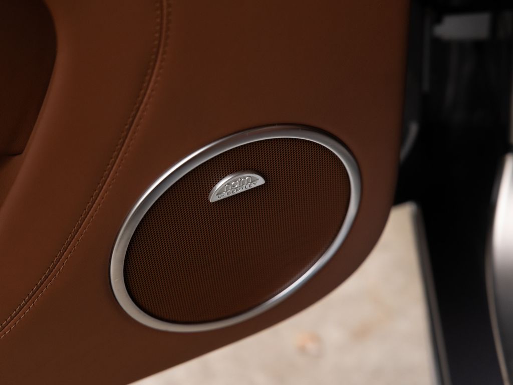 Bentley Continental GTC 2016