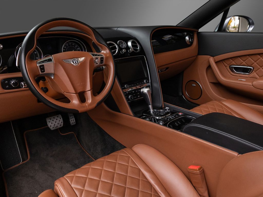 Bentley Continental GTC 2016