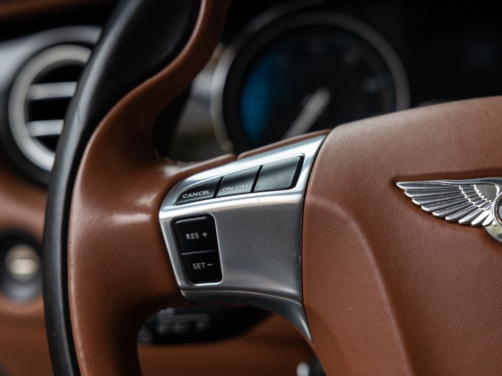 Bentley Continental GTC 2016