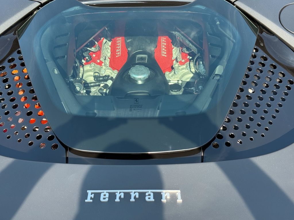 Ferrari SF90 2024
