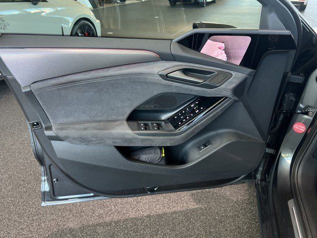 Audi A6 e-tron 2025